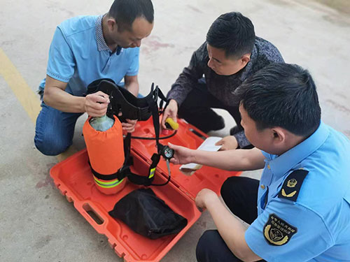 “三強(qiáng)化”促行政1.jpg “三強(qiáng)化”促行政1.jpg