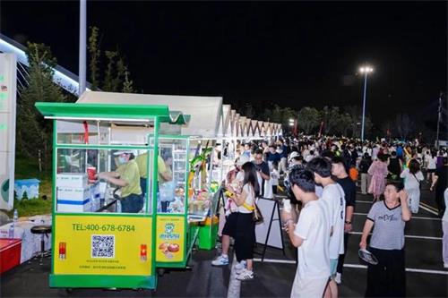 “惠民早餐”杯首屆紅色沂蒙城市足球聯(lián)賽開幕9.jpg